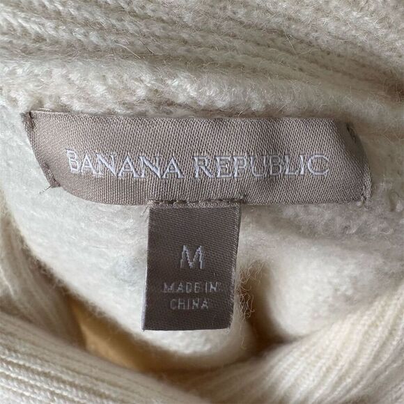 Banana Republic Ivory Sweater Size M Pullover Merino Wool Alpaca Blend - Picture 7 of 7